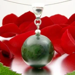 Anhänger kanadische Jade und 925 Silber, dunkelgrün, Jadeanhänger