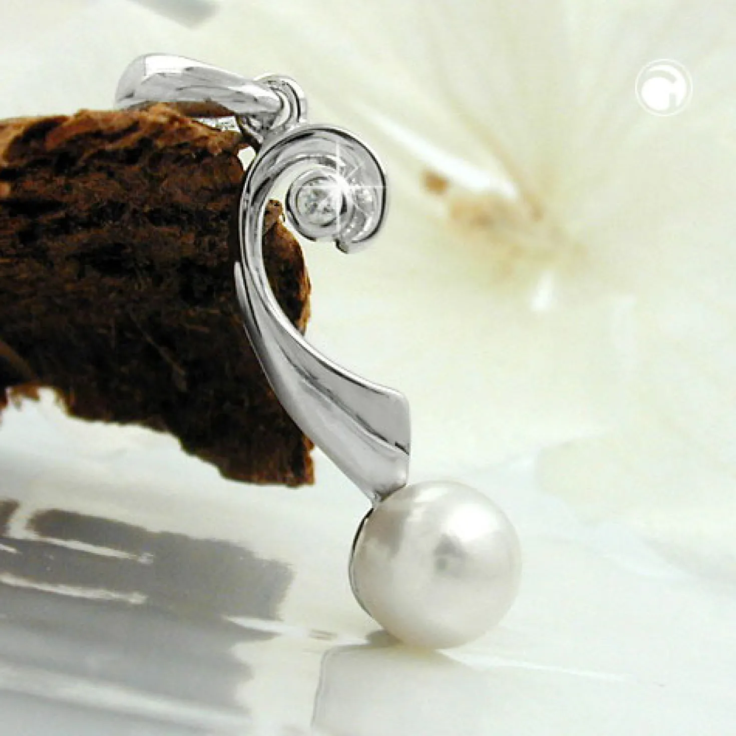 Anhänger mit Süßwasser Zuchtperle 6mm & Zirkonia weiß 925 Silber