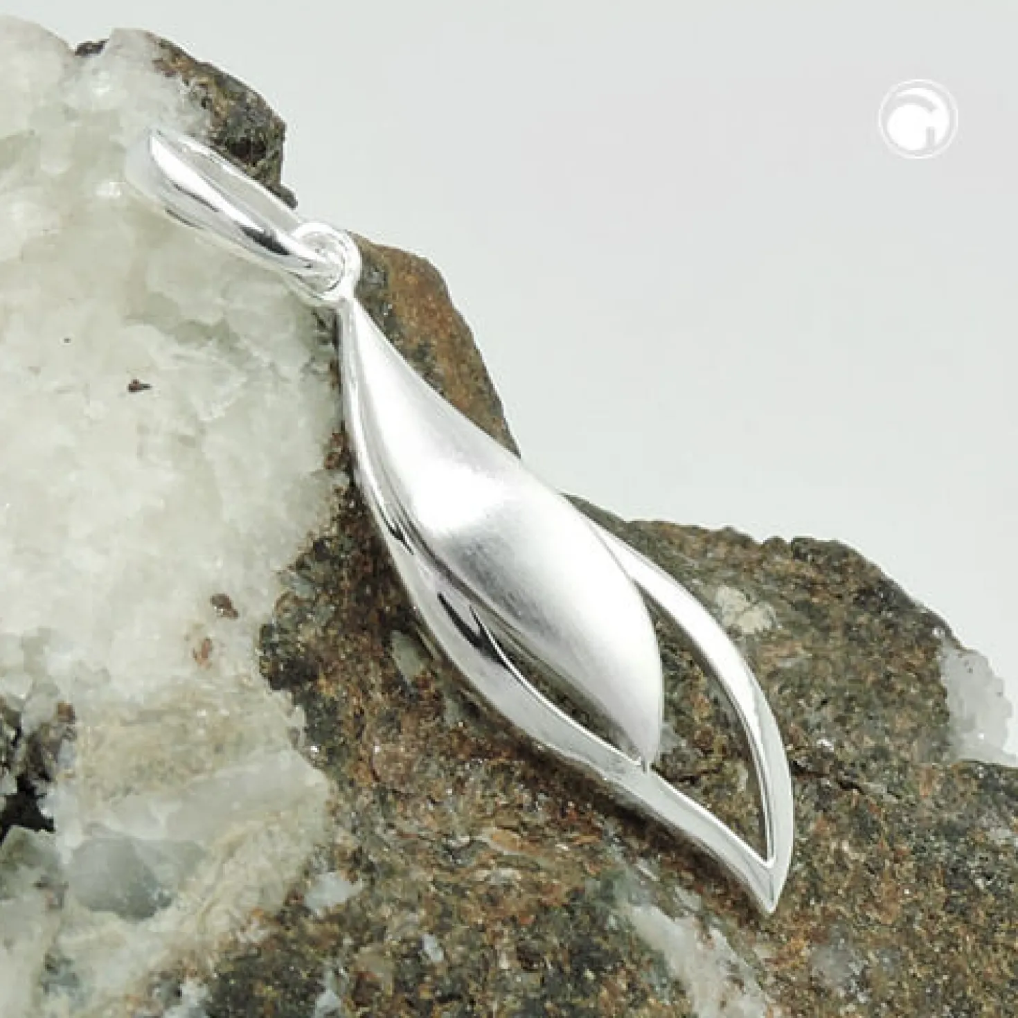Anhänger Tropfenform gewellt 25x8mm aus 925 Silber matt-glänzend