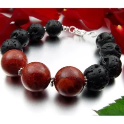 Armband aus Korale Schaumkoralle Lava mit Poren 925 Silber schwarz rot