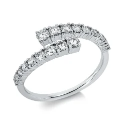 Ring aus 585 Gold Weißgold 18 Brillanten 0,64ct W-SI B:6mm