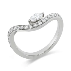 Ring aus 750 Gold Weißgold 22 Diamanten 0,48ct B:5,4mm