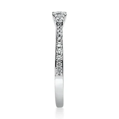Ring aus 585 Gold Weißgold mit 21 Diamanten Brillanten 0,37 Ct. 4er-Krappe