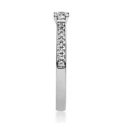 Ring Damenring aus 950 Platin mit 17 Diamanten Brillanten 0,29 Ct. 4er-Krappe
